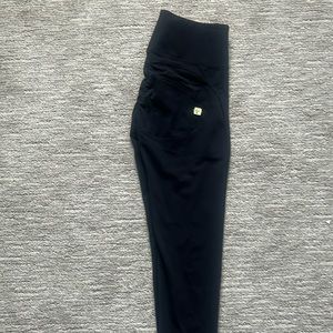 Freddy zip up pants size small